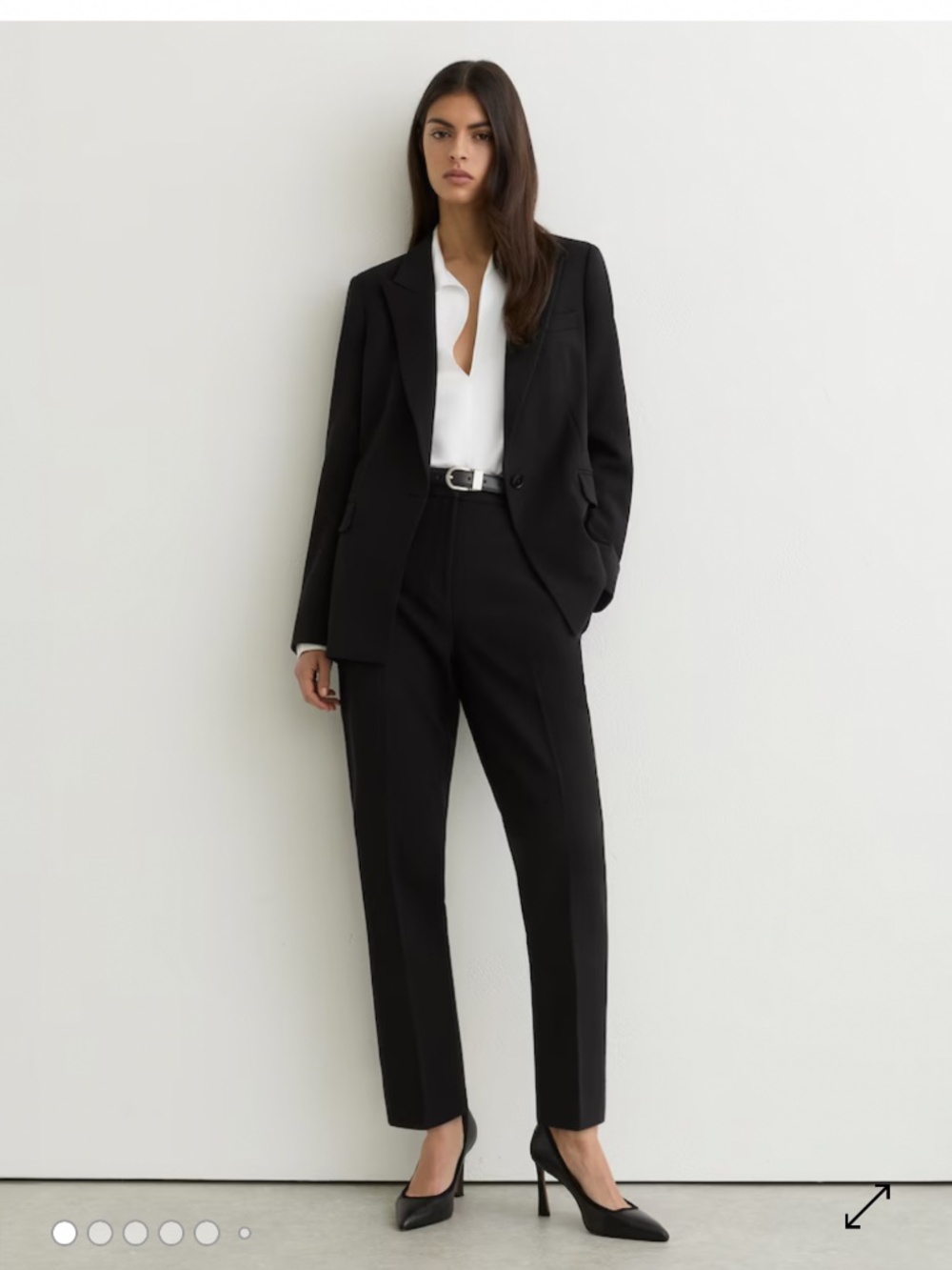 Reiss navy suit: Gabi Blazer and Gabi Slim Fit Pant